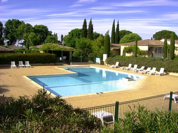 gite piscine saint remy de provence : les jardins de Fontanille